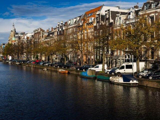 Amsterdam Public Transport Guide: Navigating the Dutch Capital with Ease