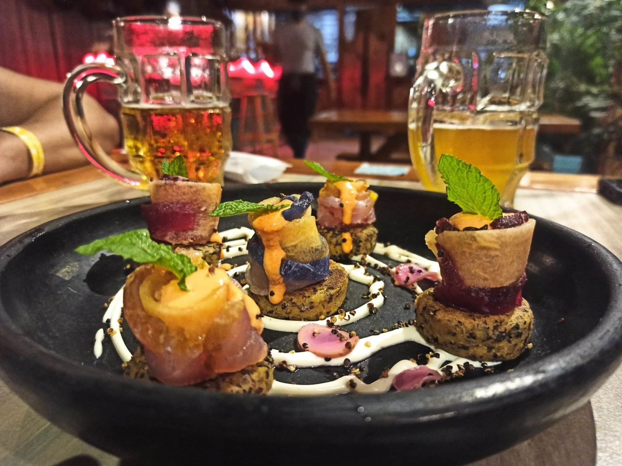 Amsterdam Food and Drinks Guide | What To Eat in Amsterdam? 25 Amsterdam Food and Drinks Guide | What To Eat in Amsterdam