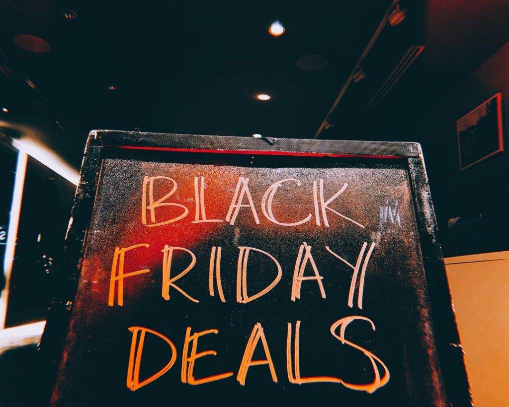 Black Friday Flight Deals: 10 Tips to Book Cheap Flights